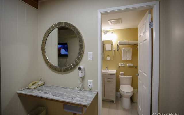Grizz Hotel