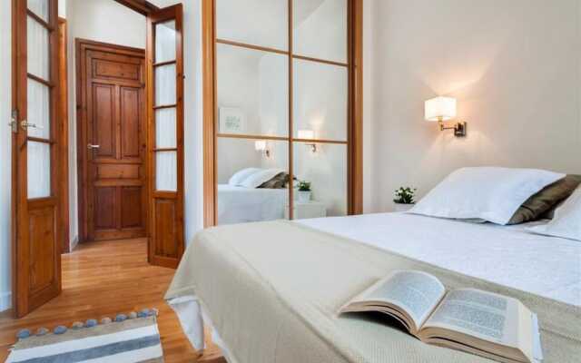 Cozy & Bright 2 Bd Apartment, Plaza de la Maestranza