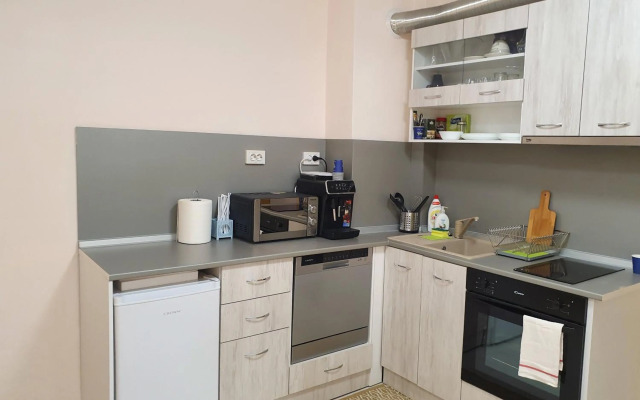 Malavi top center deluxe studio Ruse! Comfort&clean!