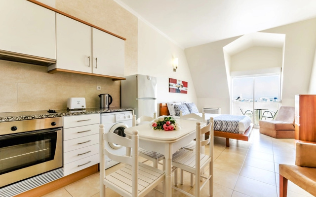 Katekero Ii - Residencial E Apartamentos Do Mar