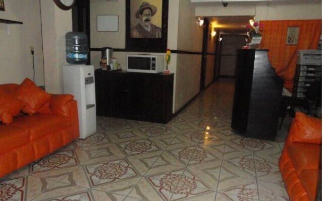 Hotel Bicentenario