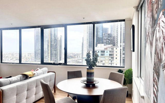 Stylish 2 Bedroom APT With CBD View Southbank – Balcony – Melbourne