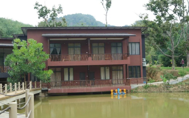 The Acacia Retreat