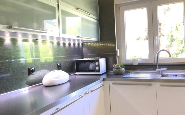 Holiday House Lilija