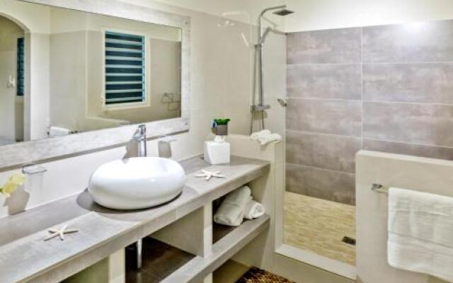 Seafacing Villas Apartments Rentals