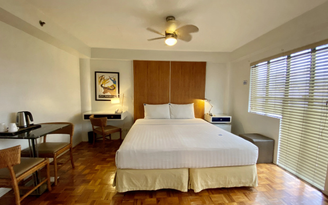 The Clipper Hotel, Makati