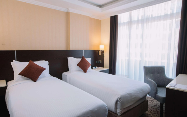 BEST WESTERN Brook Hotel