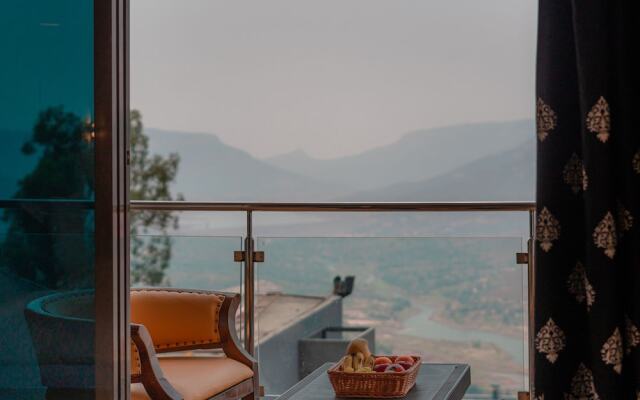 Cloud Mist Resort and Spa