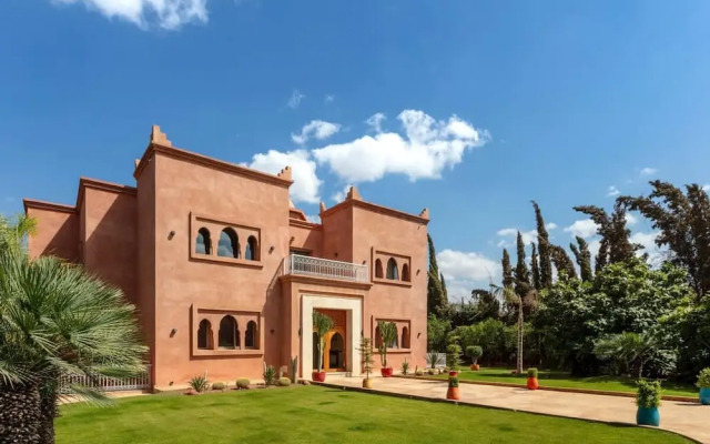 Villa Lamaan - Private Domain Pool and Hammam