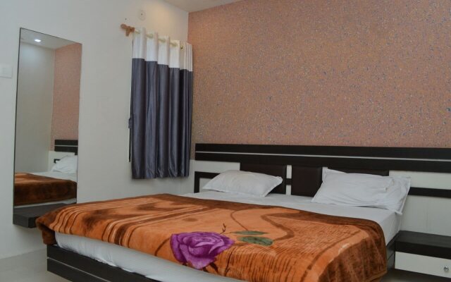 Hotel Vrajbhoomi