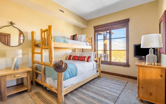 Three Kings - Slopeside