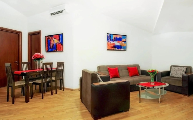 Apartment at Chaykovski Street (New Building)