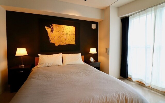 Sepia yamanote room202