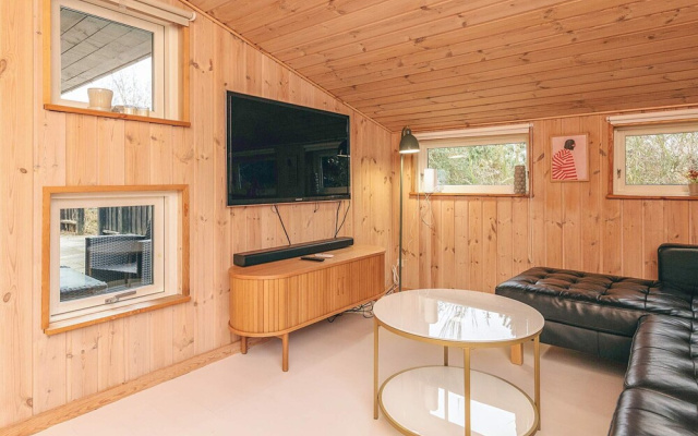 4 Star Holiday Home in Hals