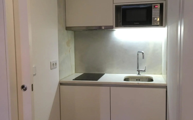 Myo Design House