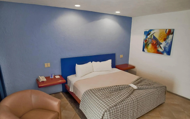 Los Patios Hotel