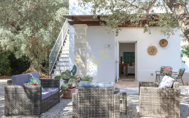 TD Dimora del Giglio with Organic Garden with Pool