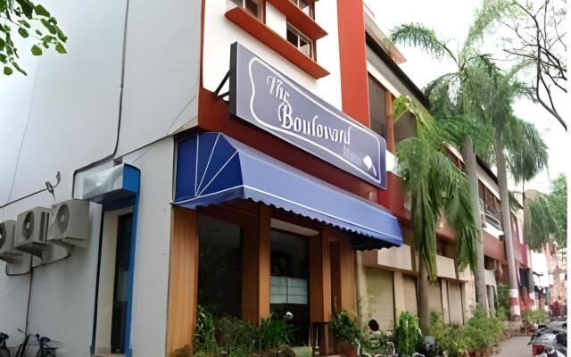 The Boulevard Hotel
