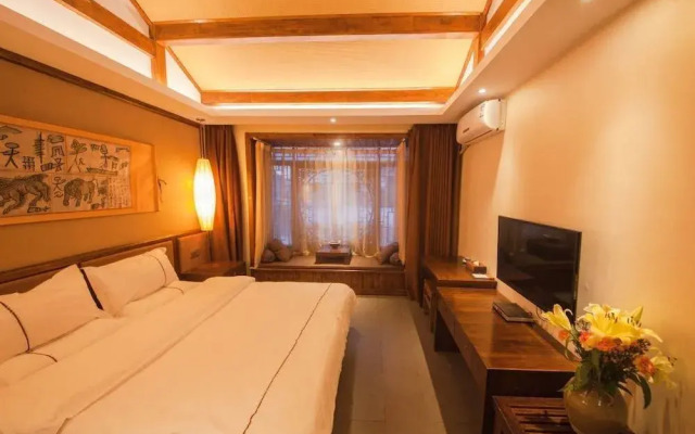 Floral Hotel Lijiang Yishe