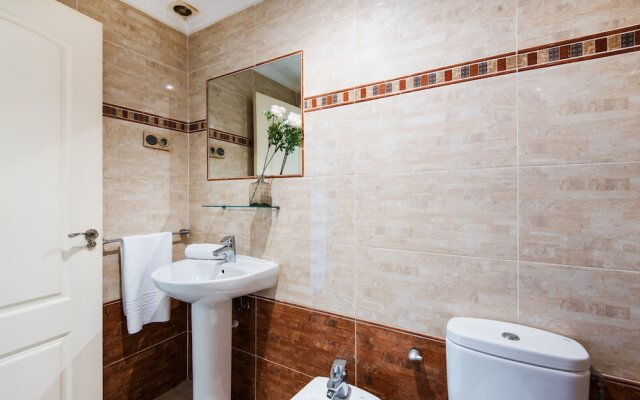 RentAndHomes Los Boliches Blue&Green Apt