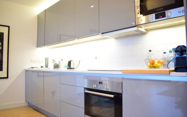 2 Bedroom Apartment Near Elephant And Castle