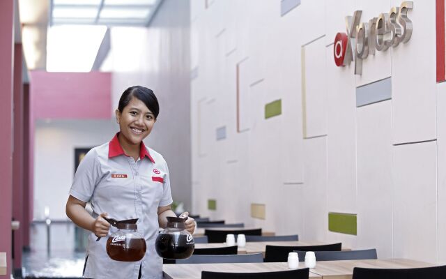 Amaris Hotel Dewi Sri