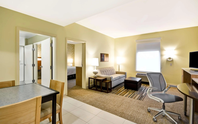 Home2 Suites by Hilton Dallas Addison