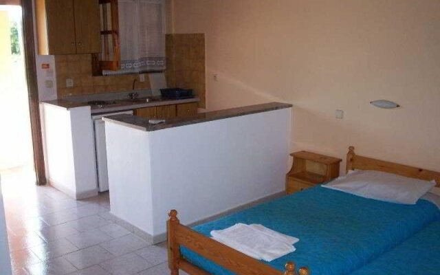 Eleni Apartments