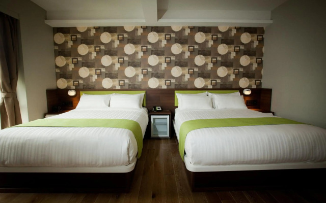 NobleDEN Hotel