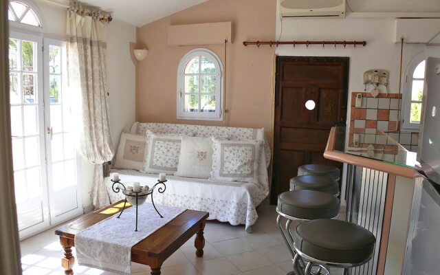 Villa Parfum de Roses