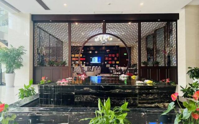 Runxi Hotel