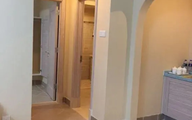 HuiDong Vanke ShuangYue Bay Waterscape Apartment Hotel