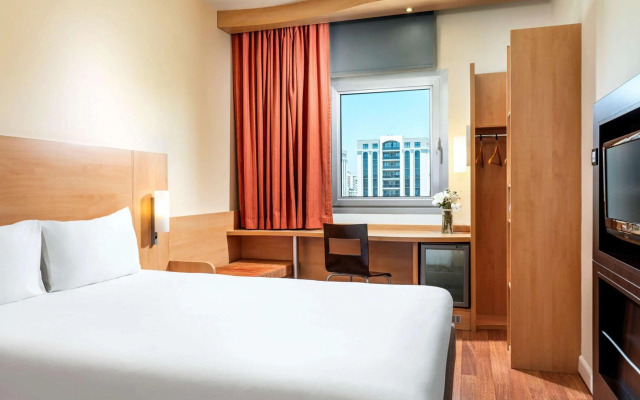 ibis Adana