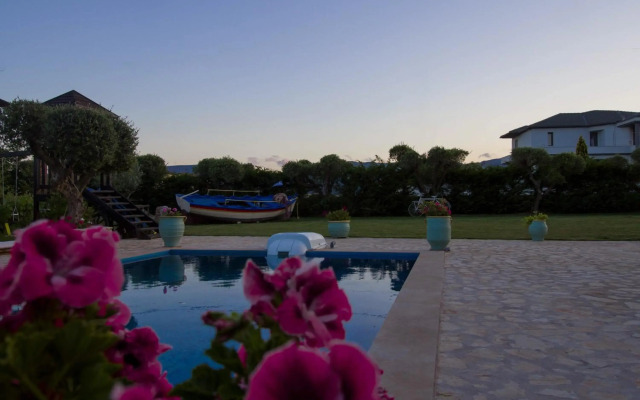Agro Art Boutique & Luxury Villas