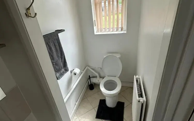 1 Bedroom - Sleeps 3 - Free Parking