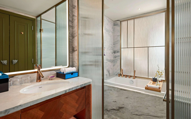 Movenpick Hotel Hanoi Centre
