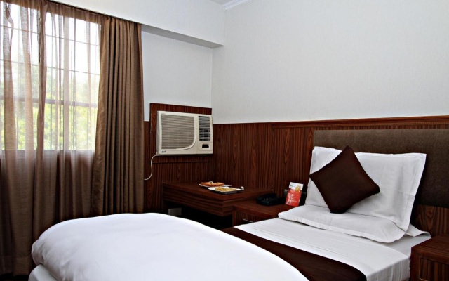 Hotel Empire International - Central Street – Guest Rooms – Bangalore