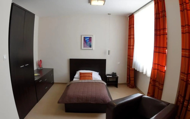 Aston Business Hotel