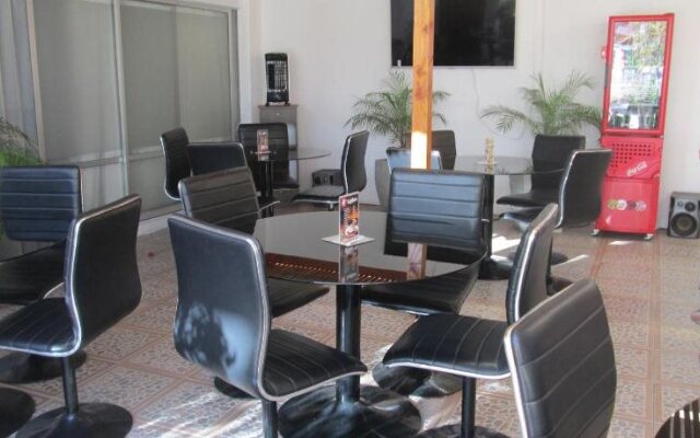 Vitrali Suite