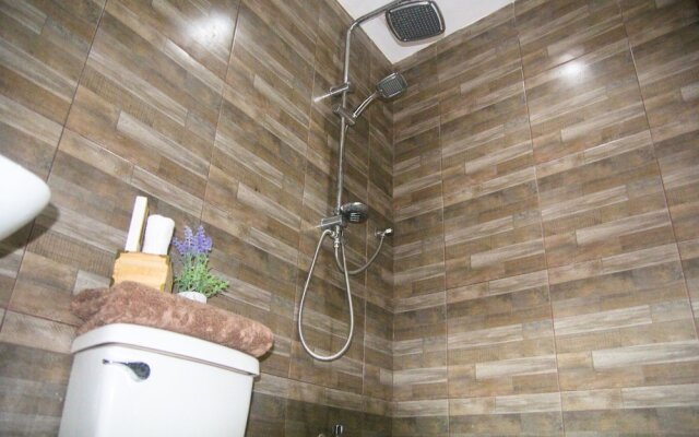 V and G Suites Limay