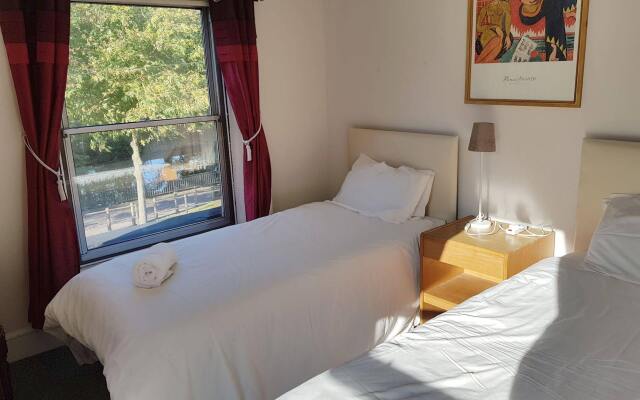 Stay Norwich Riverside