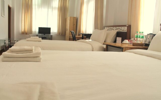 Shennoon's House B&B