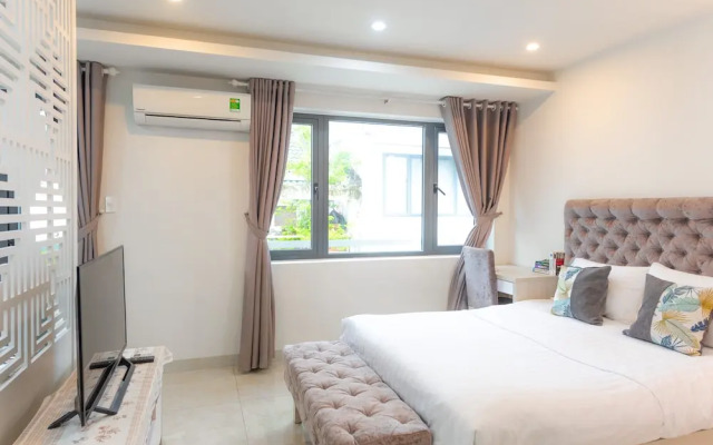 Jack Apartment Signature