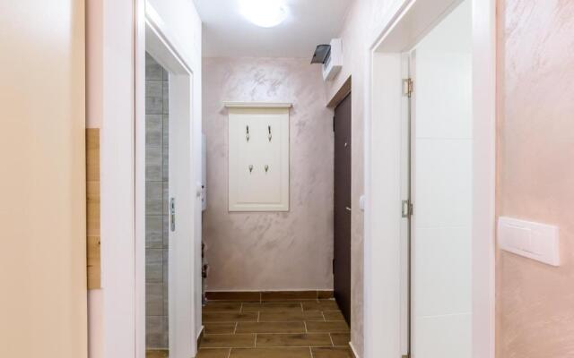 Apartmani “LAZAR” i “LENA”