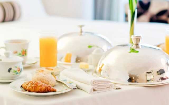 Baymont Inn & Suites by Wyndham The Woodlands