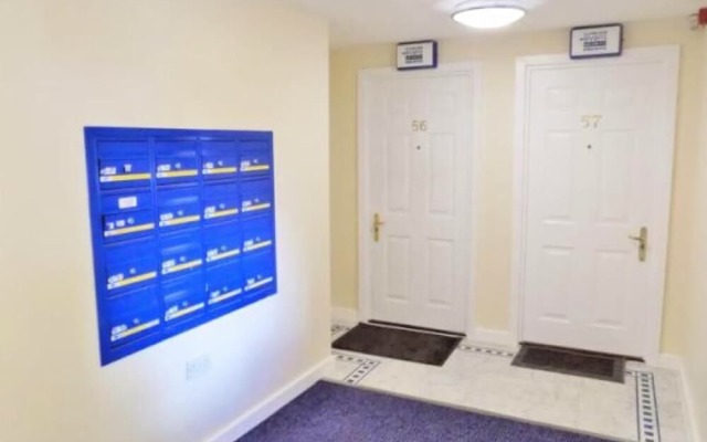 Cardiff Central Apartment