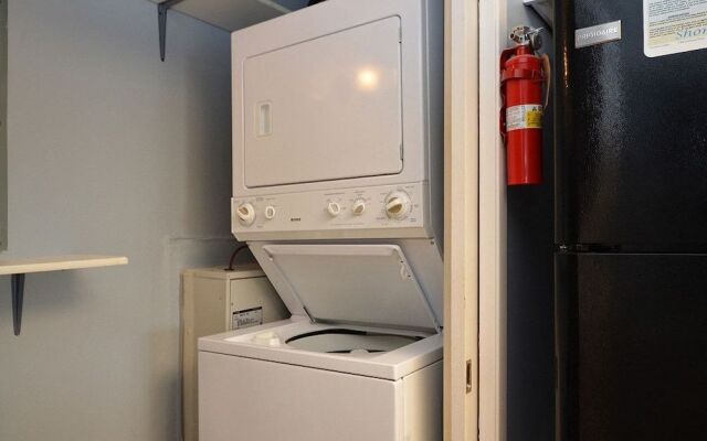 Shoreline 3073 Condo by RedAwning