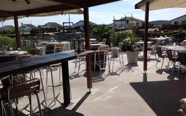 Appart Terrasse Végétale bord Plages bassin