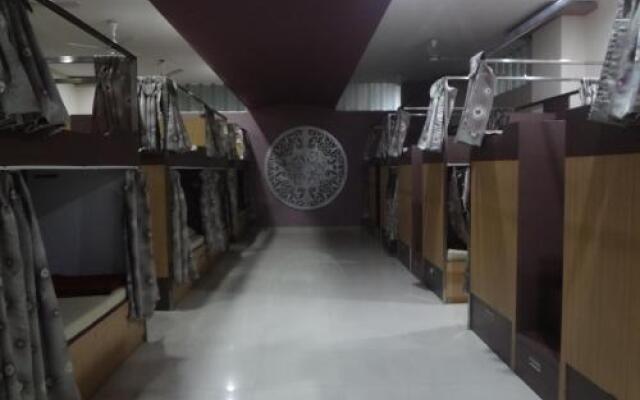 Jackpot In & Out Dormitory
