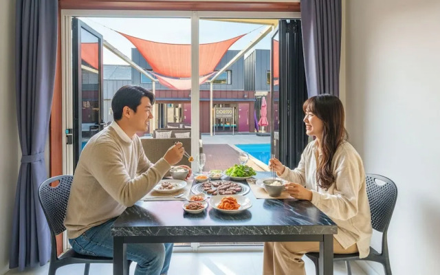 Gapyeong Orion Poolvilla Pension